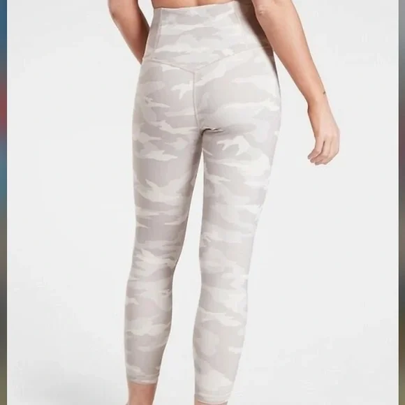 Athleta nwt elation camo 7 taupe light grey tan high rise stretchy 7/8 leggings - Picture 7 of 8